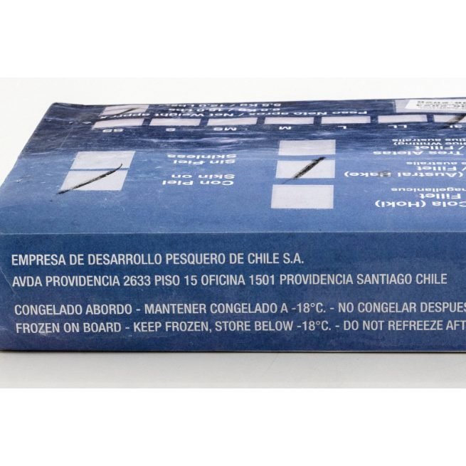 Filete de merluza austral con piel congelado en envase IQF Filete de merluza austral con piel congelado en envase IQF