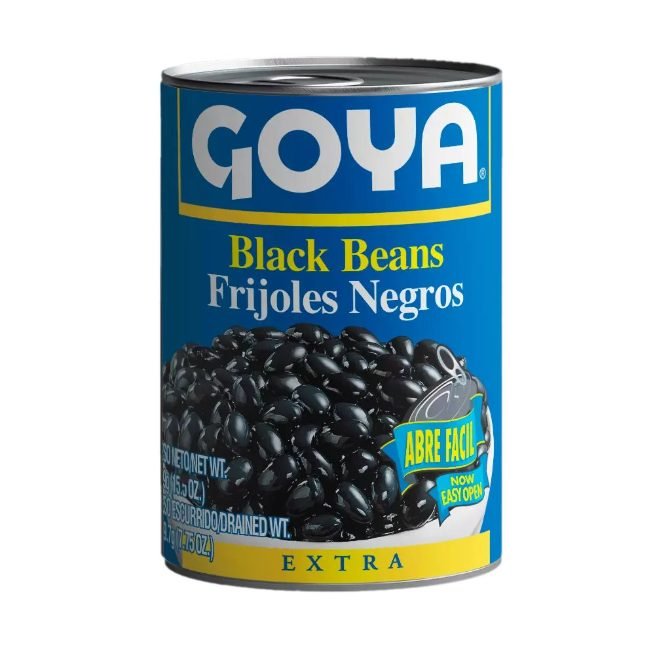 Lata de alubias negras al natural marca Goya con apertura fácil Lata de alubias negras al natural marca Goya con apertura fácil