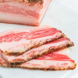 Guanciale Italiano Curado al Punto de Pimienta