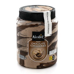 Helado sabor chocolate con cookies
