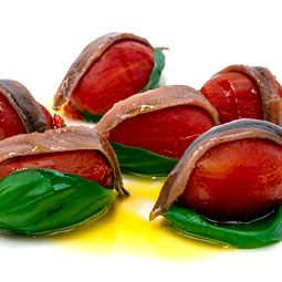 Tomates Pelados con Agua de Mar